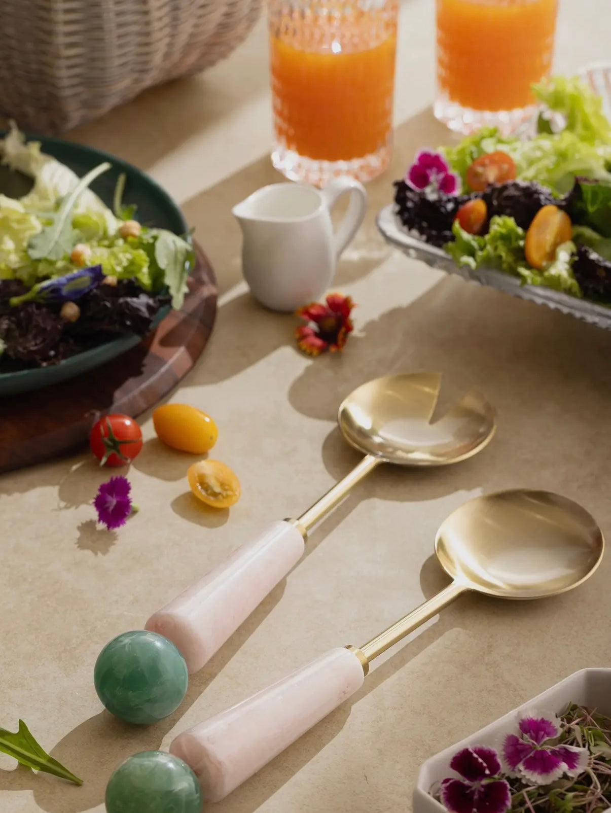 Salad Servers